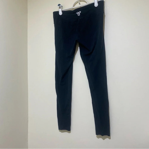 Women’s  TNA Brand Casual Soft Black Leggings With Logo on the Back Size Small - Picture 10 of 14